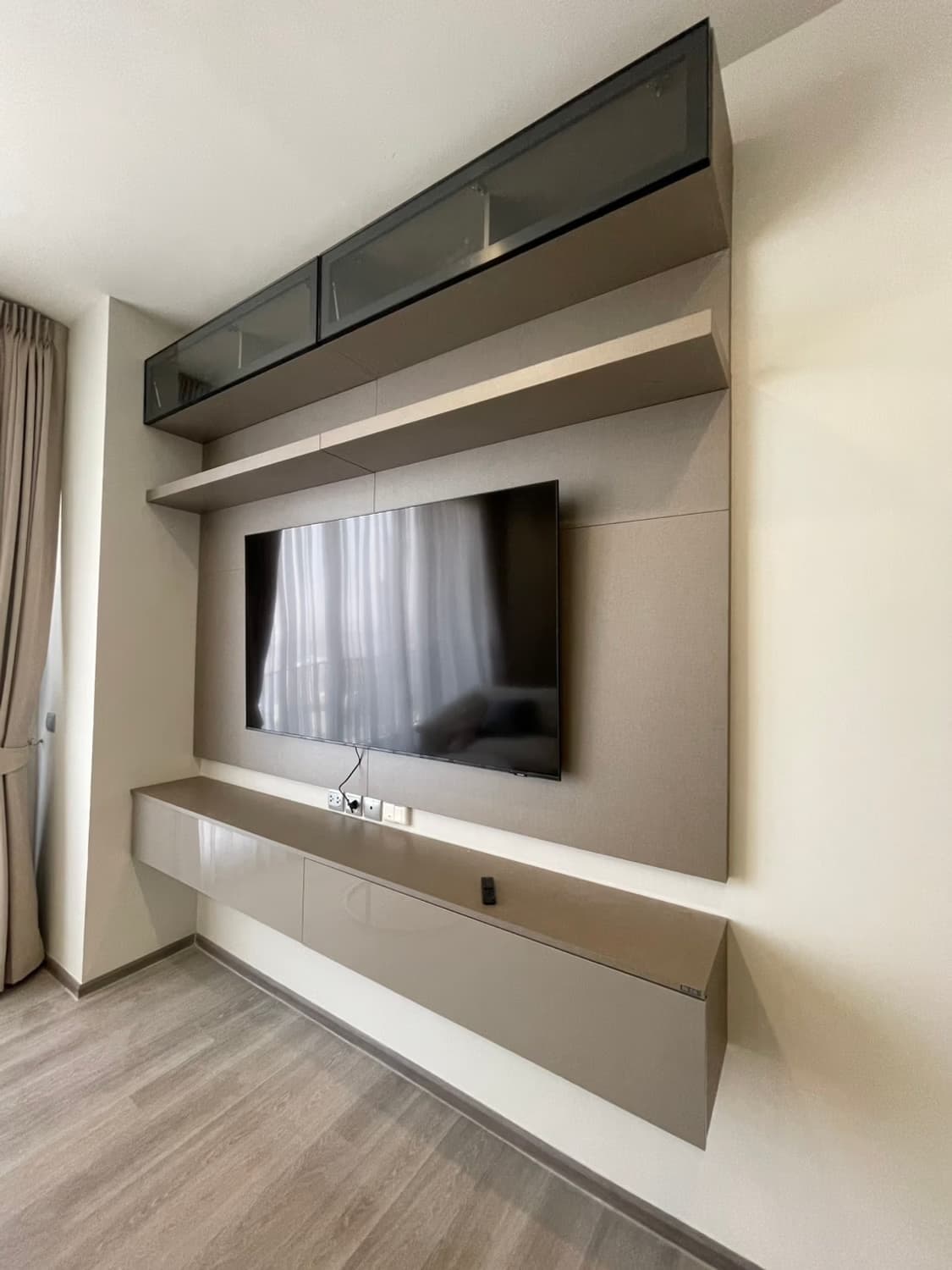 3 Bed Condo for Rent in Bang Kho Laem - Image 12