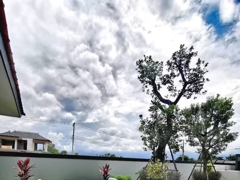 Luxury Pool Villa at San Sai