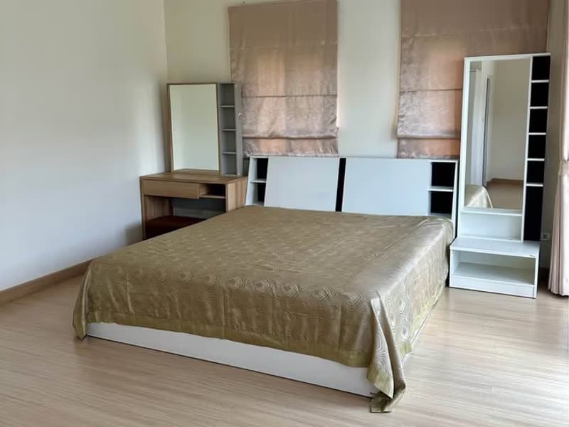 3 Bed House for Rent in Hang Dong District