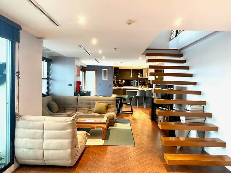 Condo for Rent at Sukhumvit Suites