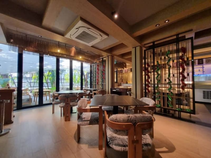 undefined Bed Commercial for Rent in Khlong Toei