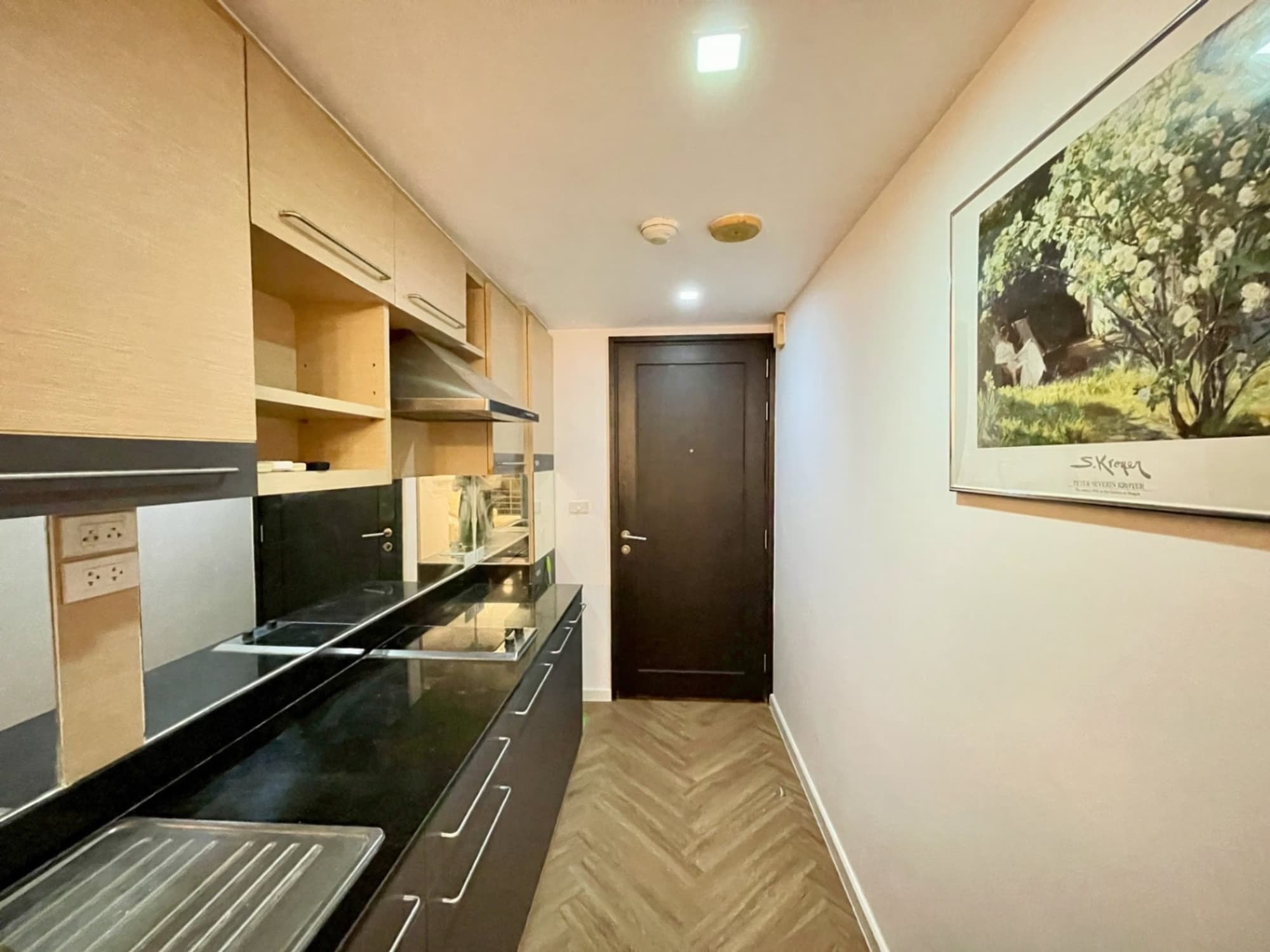 1 Bed Condo for Rent in Pathum Wan - Image 12
