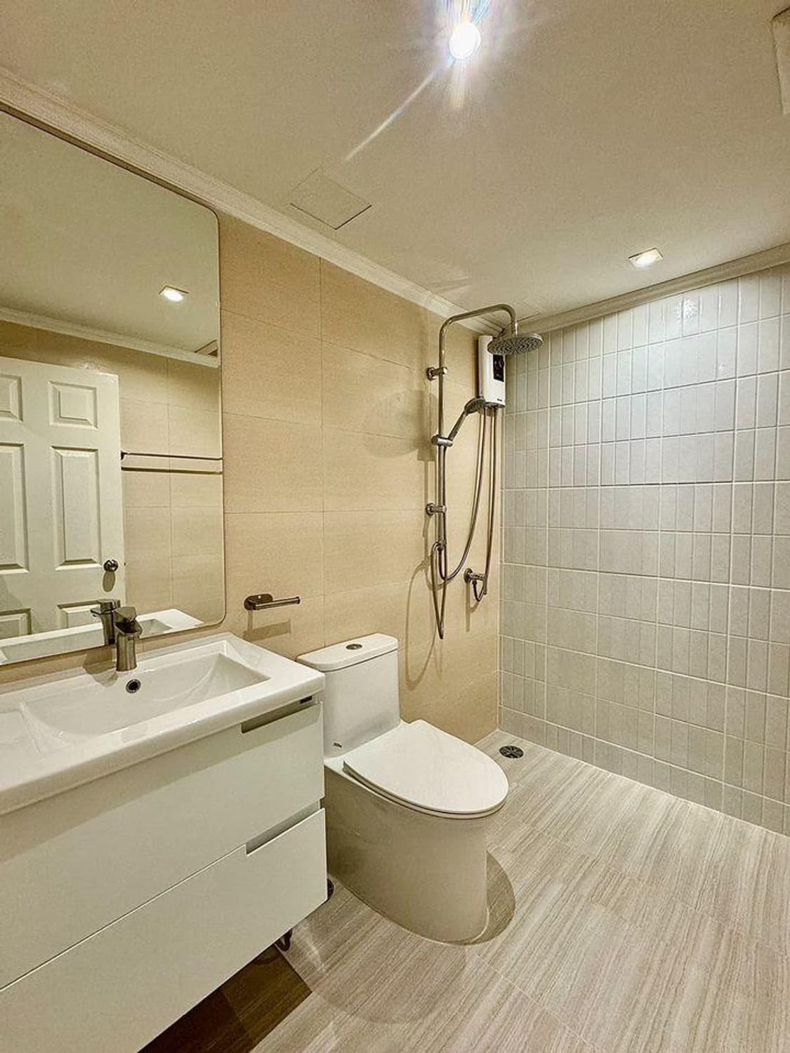 2 ห้องนอน คอนโด สำหรับ ขาย ใน ห้วยขวาง - Image 18