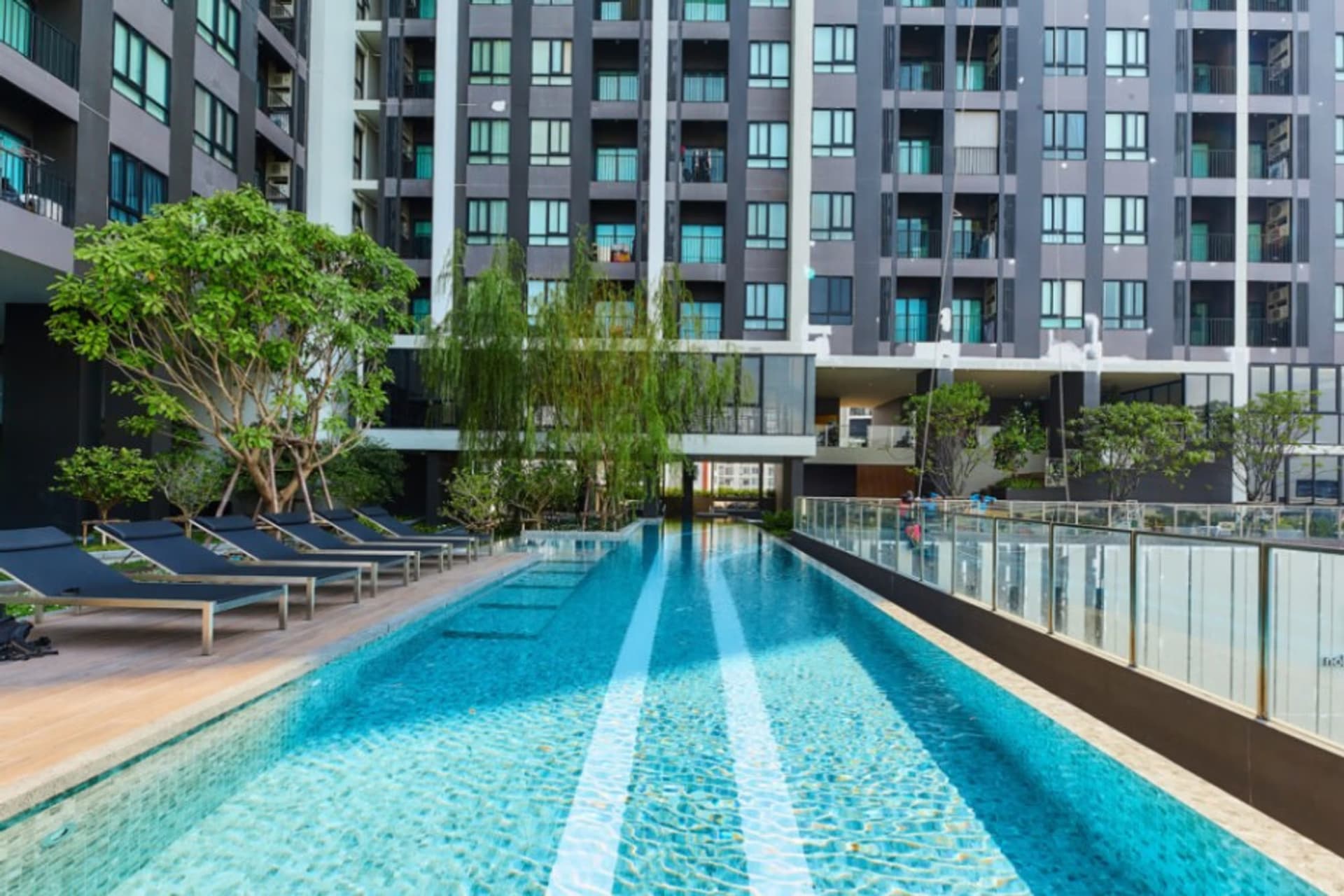 2 Bed Condo for Rent and Sale in Mueang Samut Prakan - Image 6