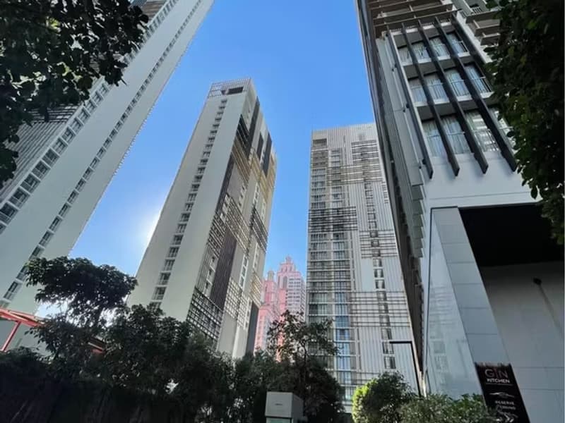Condo for Sale at Park 24 (Park Origin Phrom Phong)
