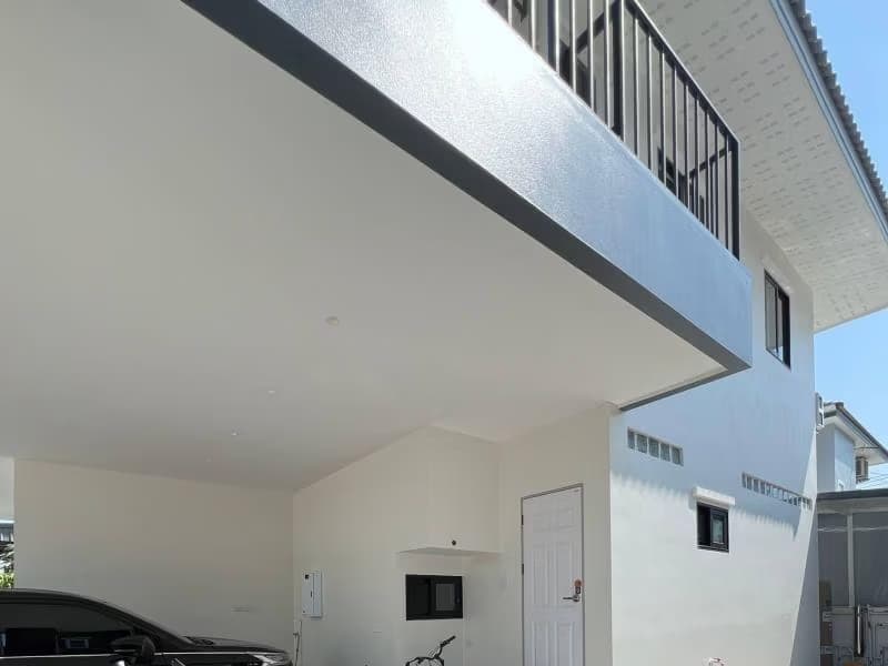 4 Bed House for Rent in San Kamphaeng District