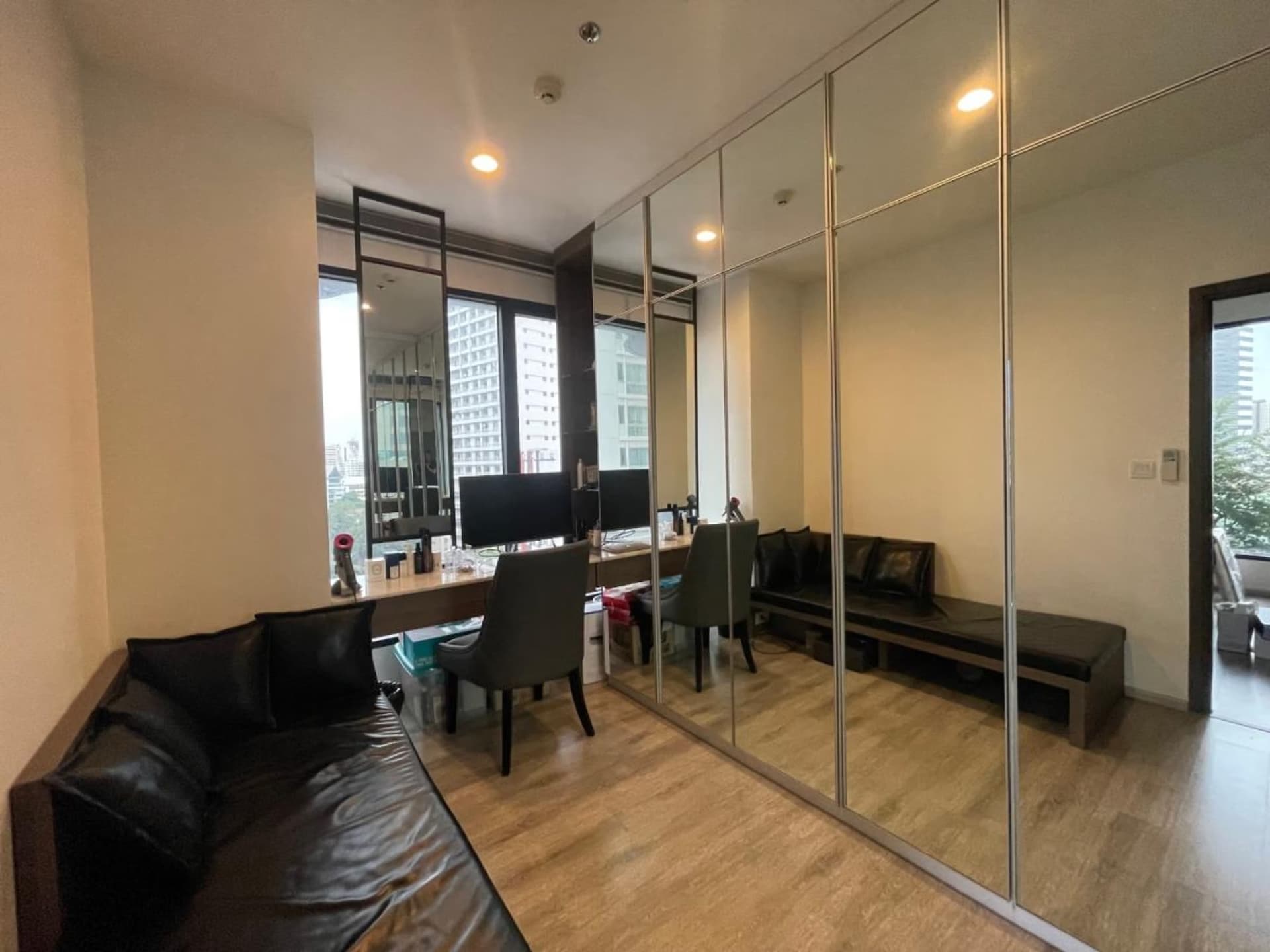 2 ห้องนอน Condo สำหรับ ขาย ใน ห้วยขวาง - Image 10