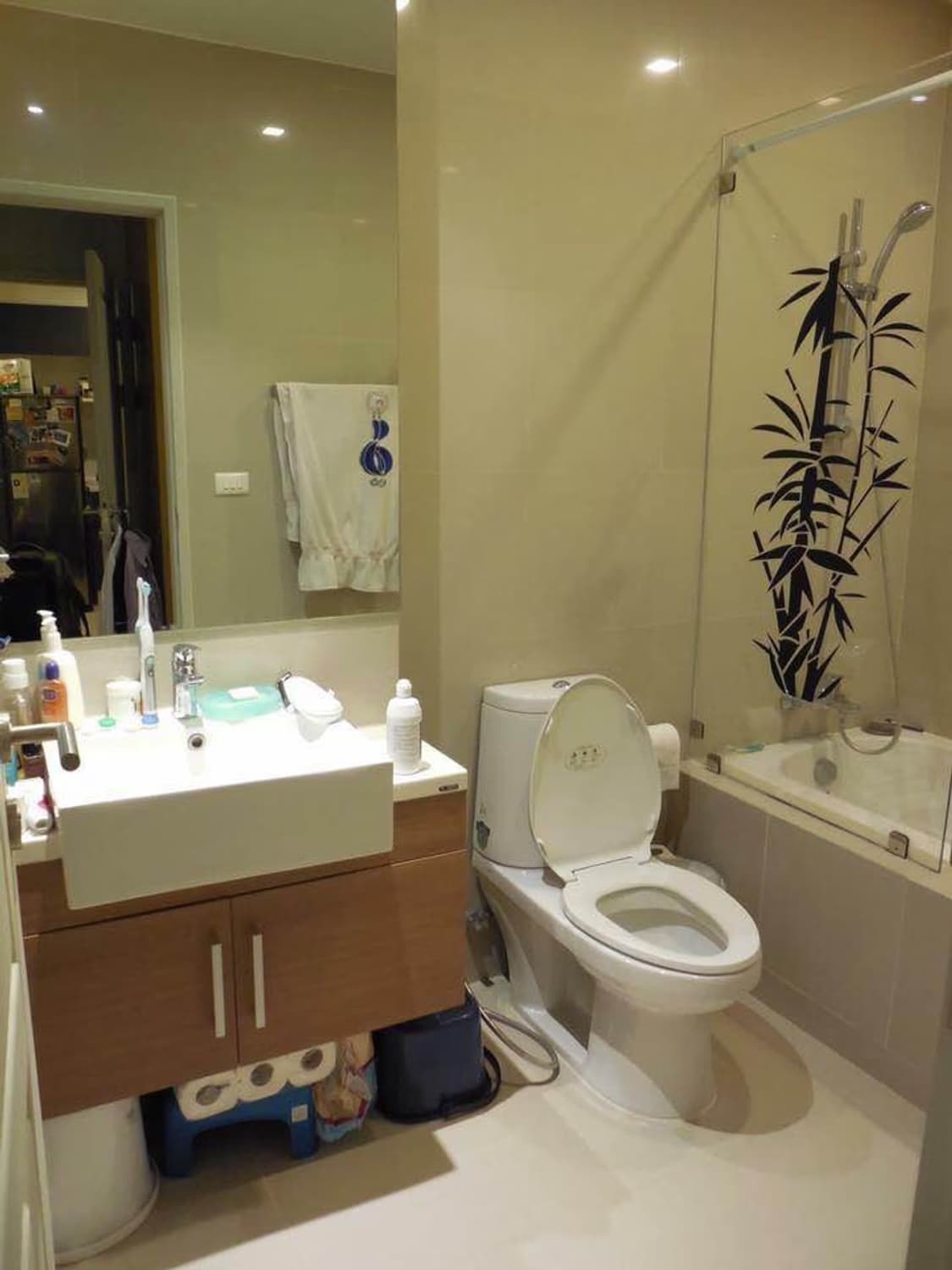 Condo for Rent, Sale at Noble Refine - Image 8