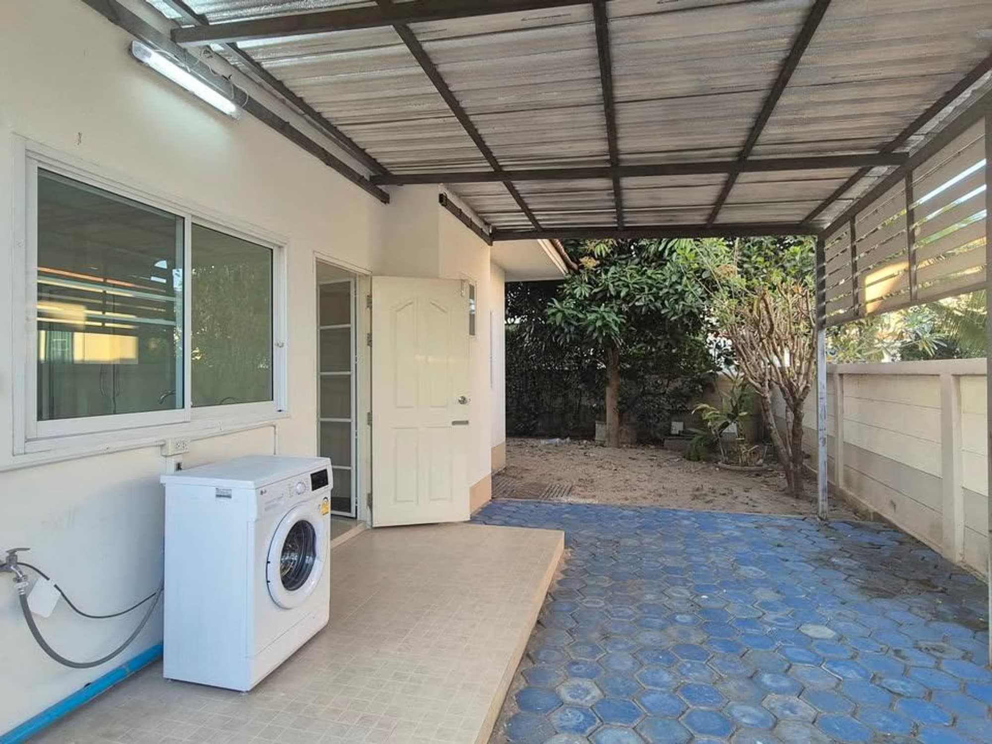 4 Bed House for Rent in Hang Dong District - Image 15