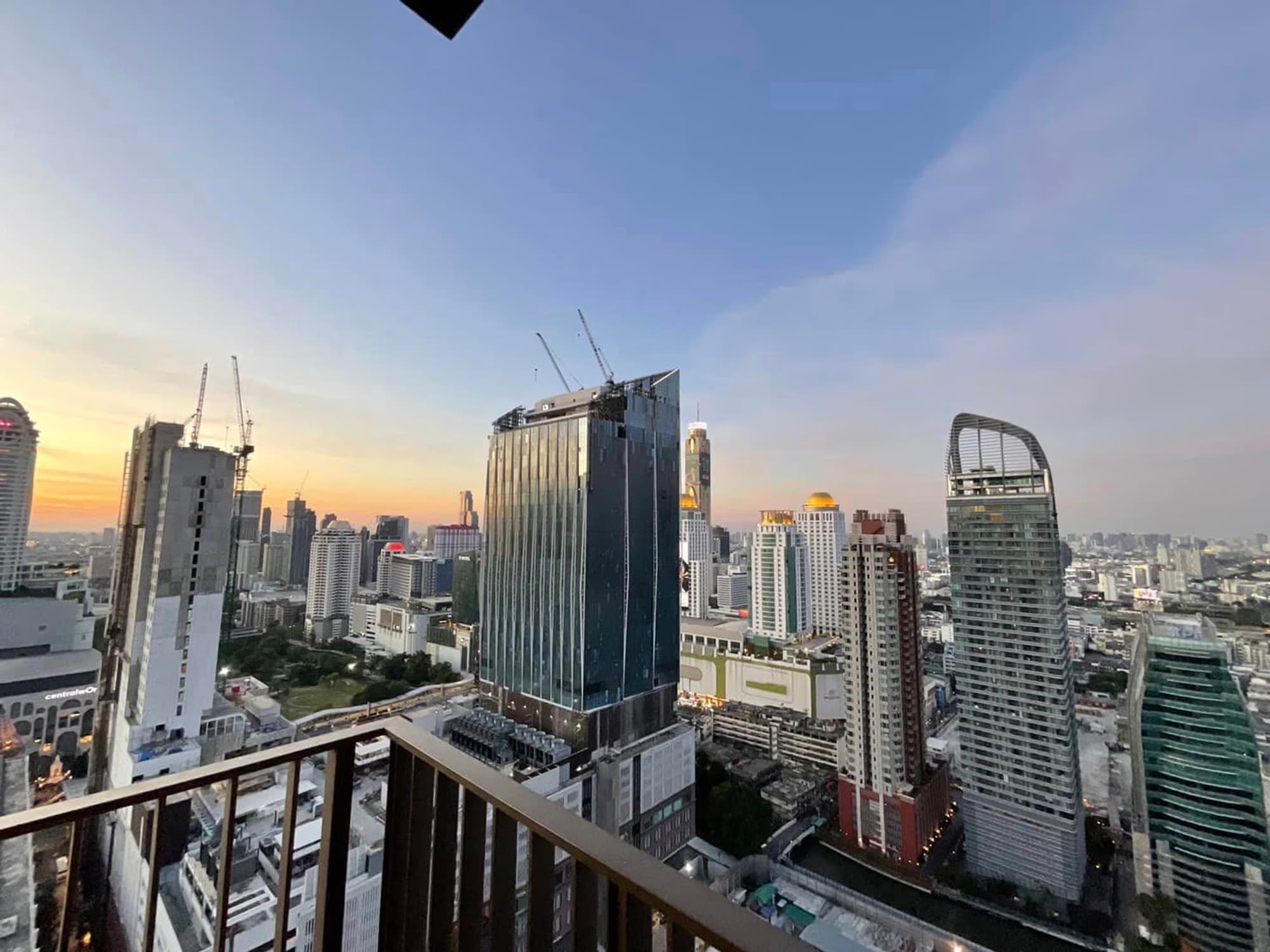 Condo for Rent at 28 Chidlom by SC Asset - Image 18
