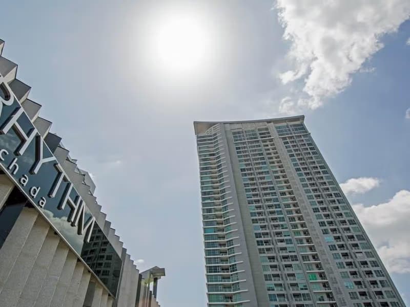 1 Bed Condo for Rent in Huai Khwang