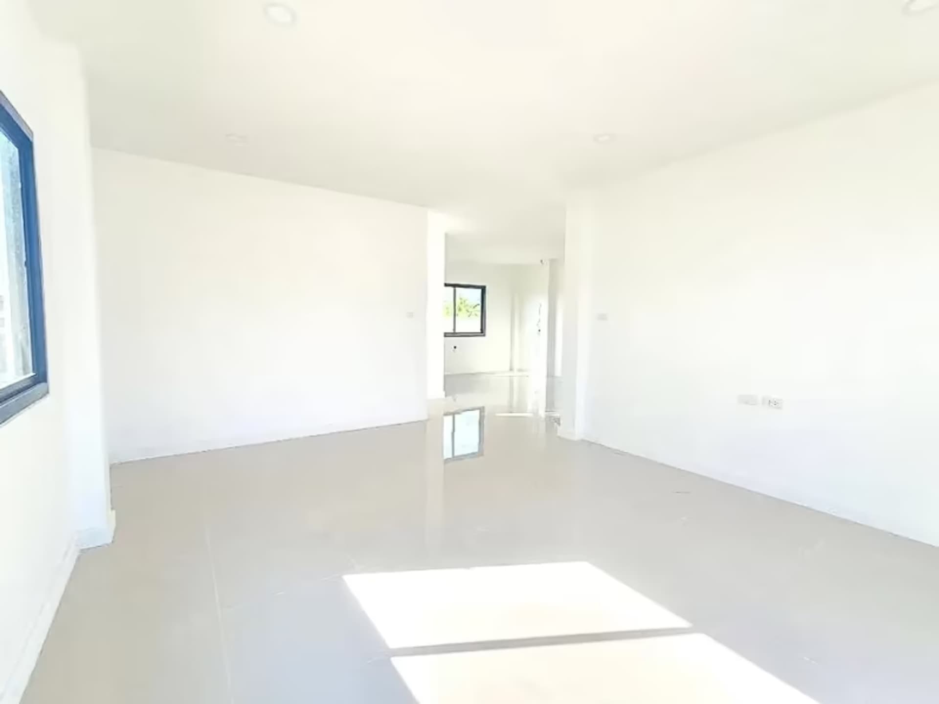 3 Bedroom House - Image 5