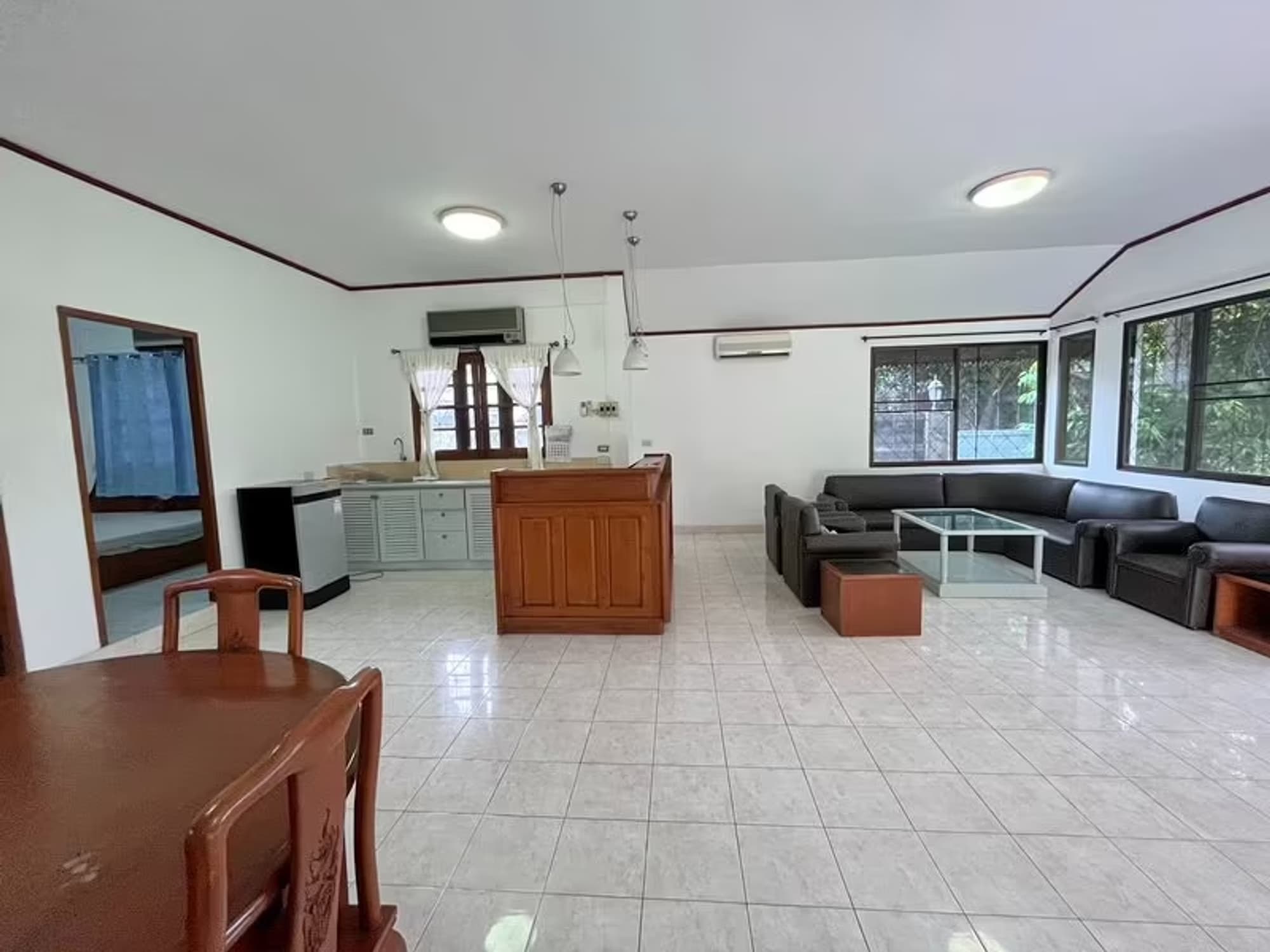 2 Bedroom House - Image 10