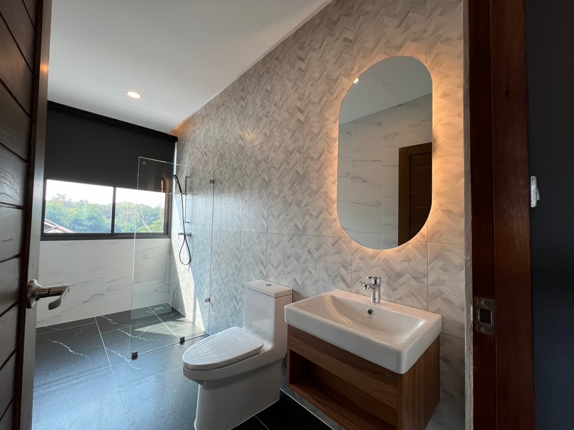 Pool Villa for Sale in San Phranet - Image 15