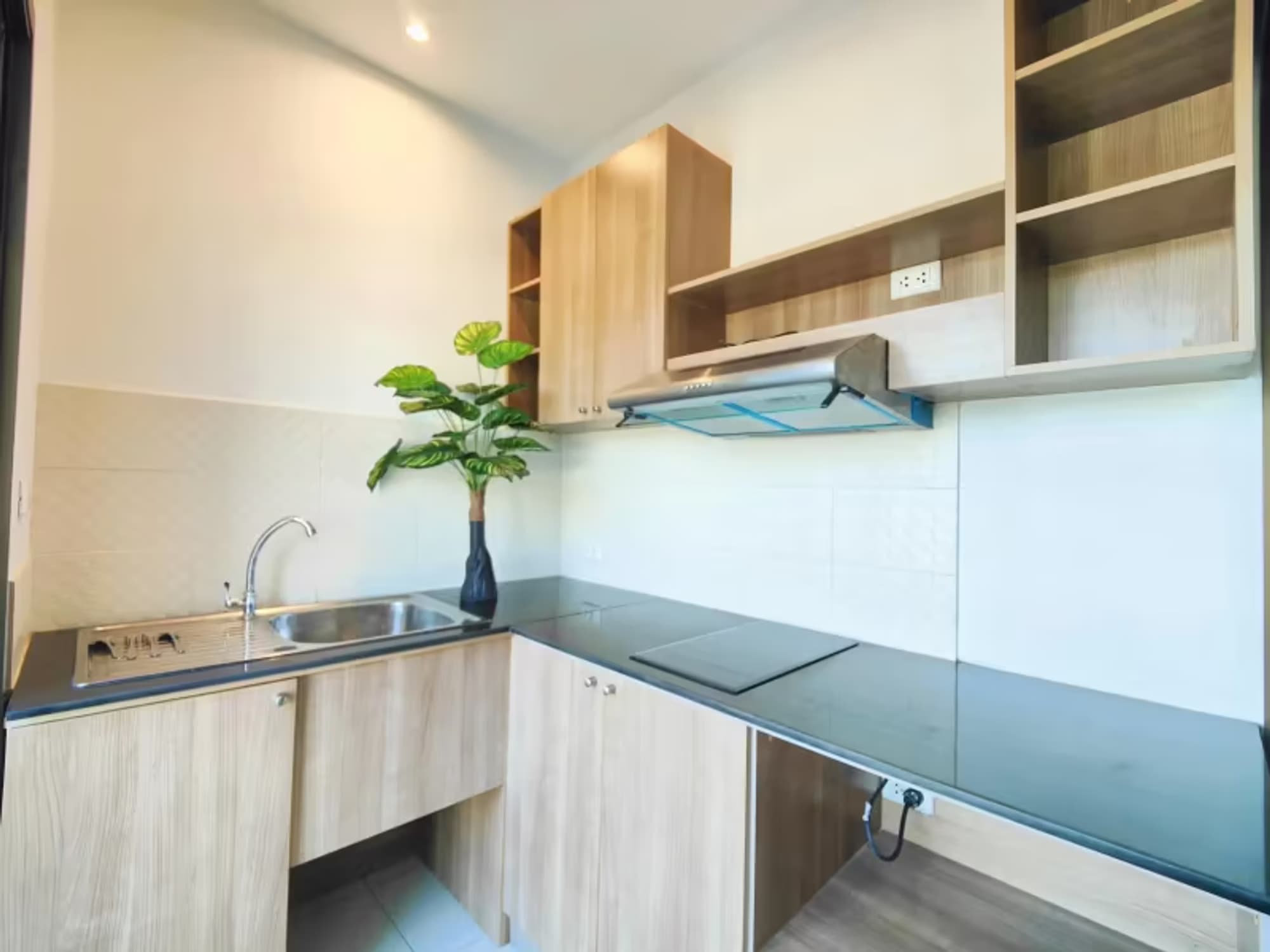 1 Bedroom Condo - Image 8