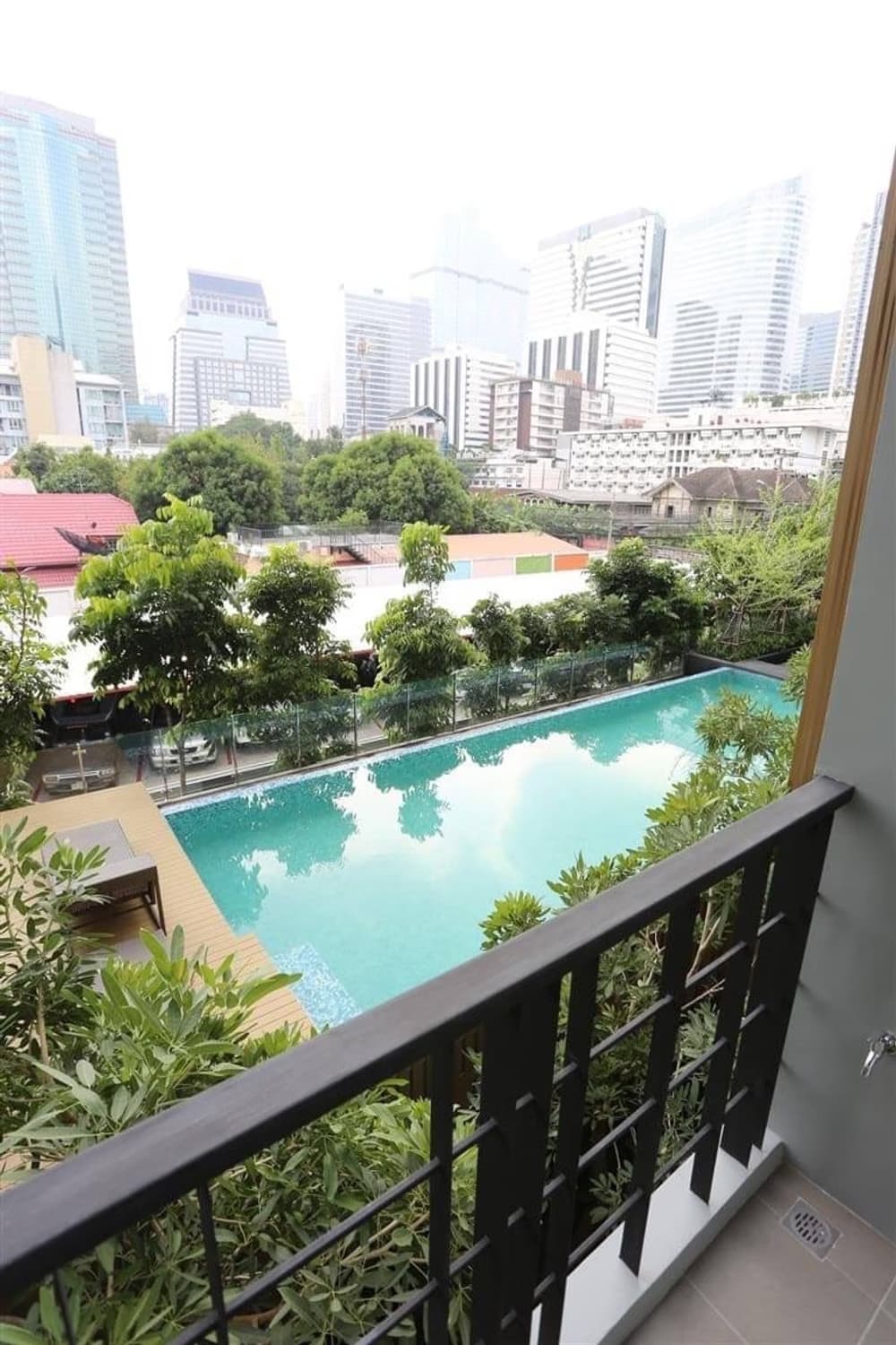 1 ห้องนอน Condo สำหรับ ขาย ใกล้ Chong Nonsi BTS - Image 7