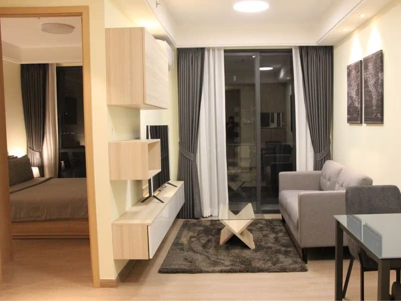 1 Bed Condo for Rent and Sale in Sathon