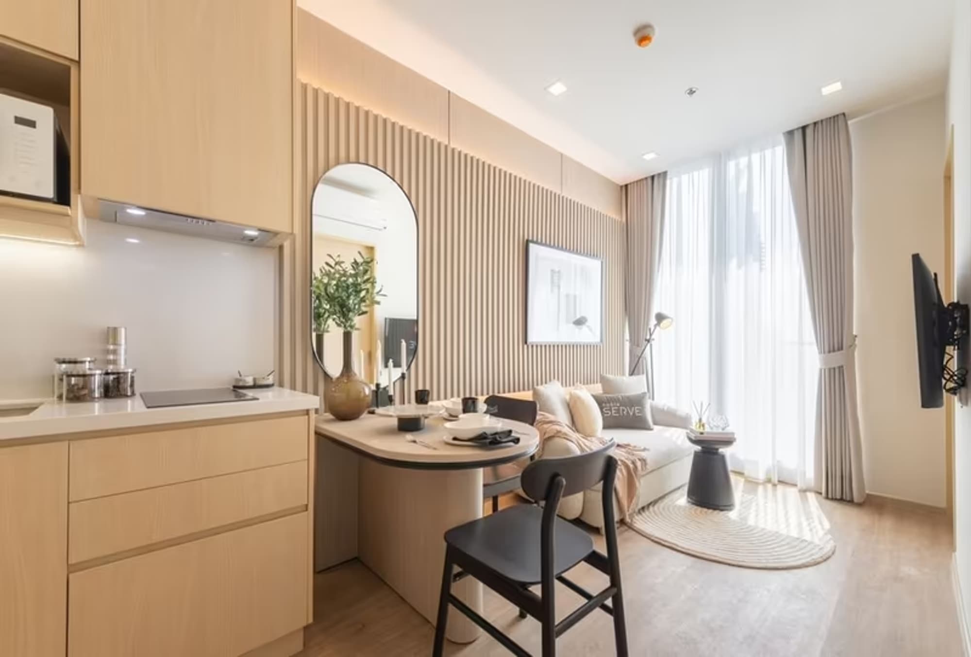 1 Bedroom Condo for Rent at Noble State 39 - Image 2