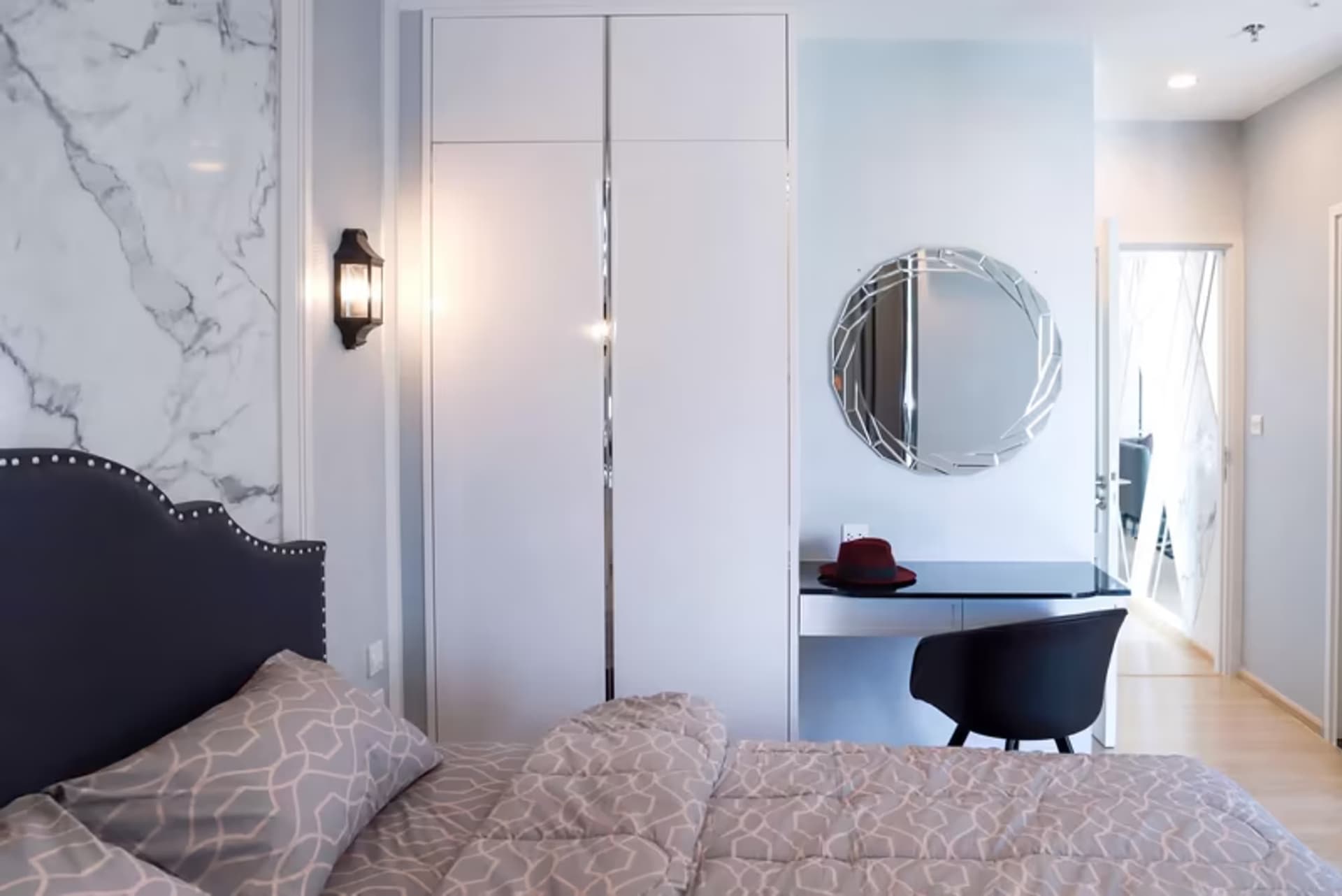 Condo for Sale at Noble Revolve Ratchada 2 - Image 14