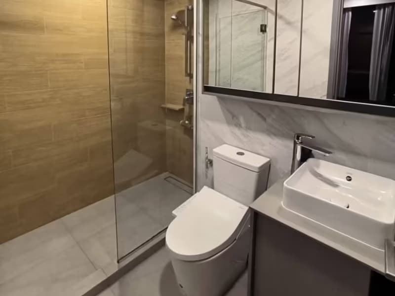 Taka Haus Ekkamai 12