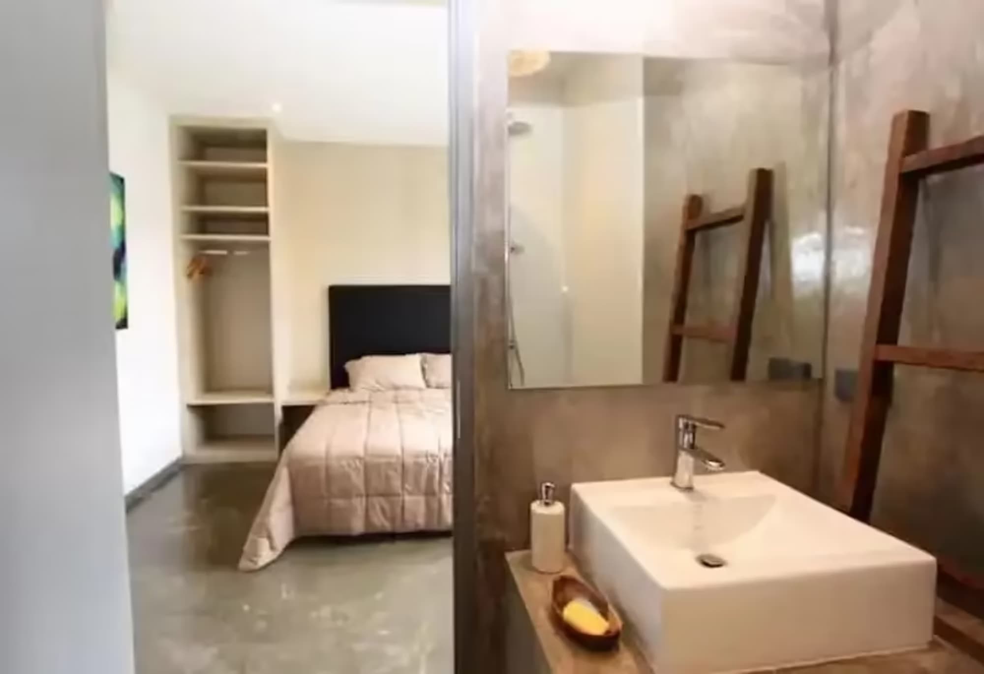 3 Bedroom House - Image 5
