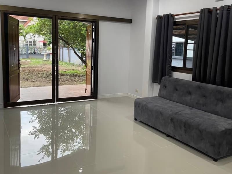5 Bed House for Rent in อำเภอเมืองเชียงใหม่