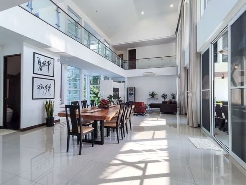 Outstanding Luxury Estate For Sale In Mae Rim