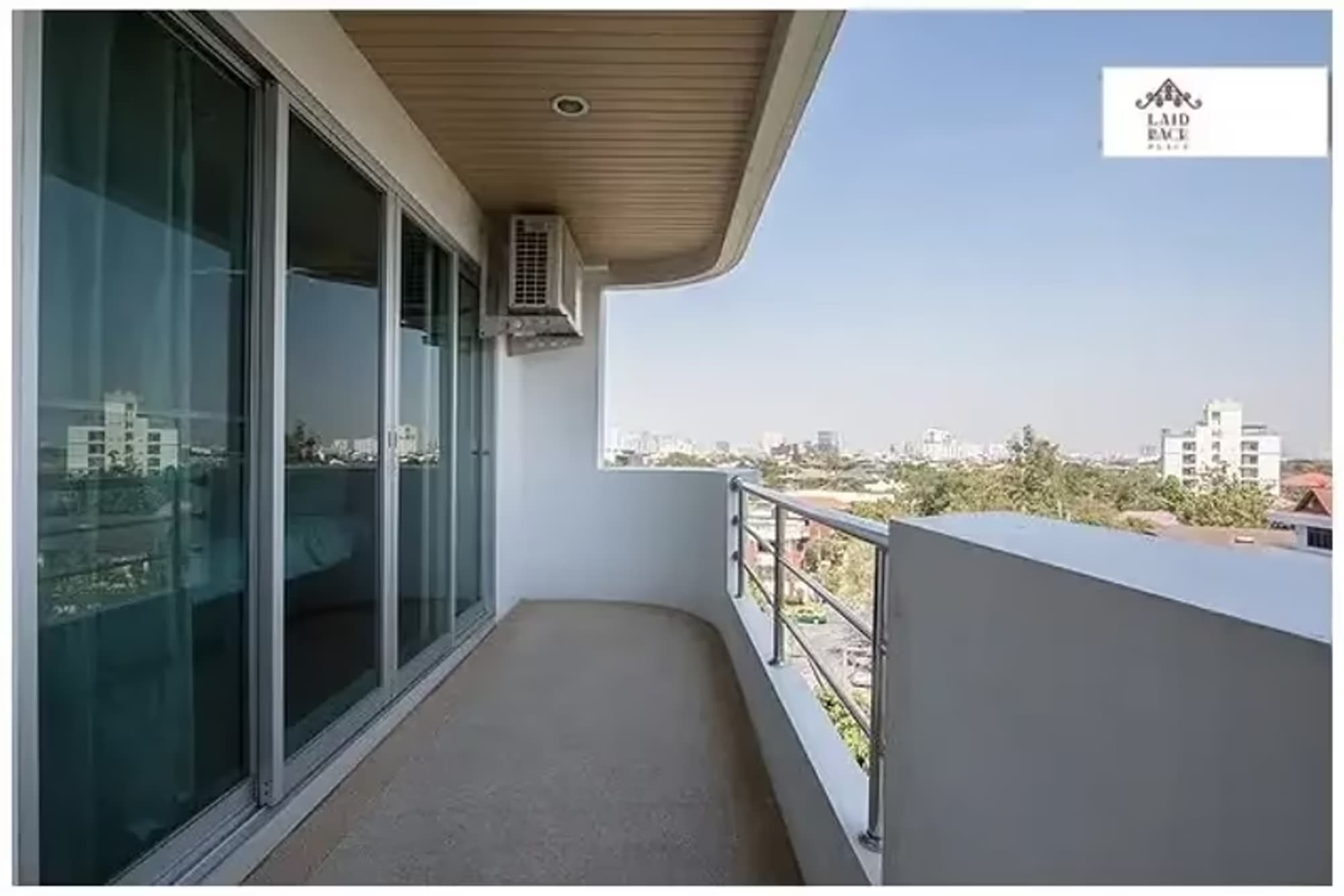 1 Bedroom Condo - Image 1