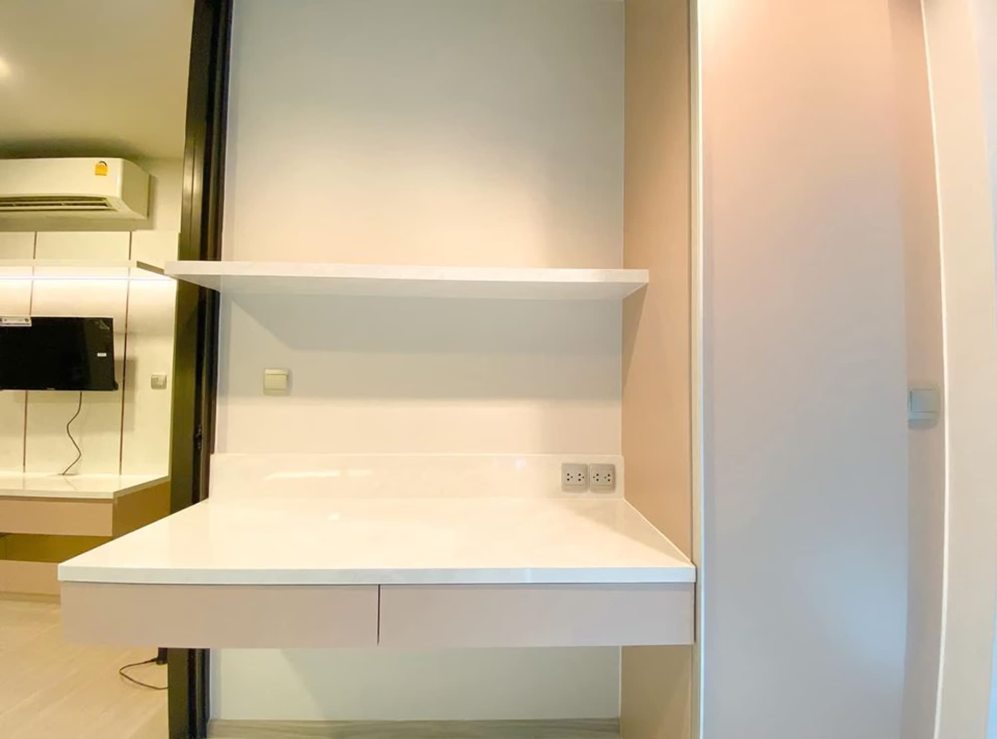 Condo for Rent at Life Asoke - Rama 9 - Image 6