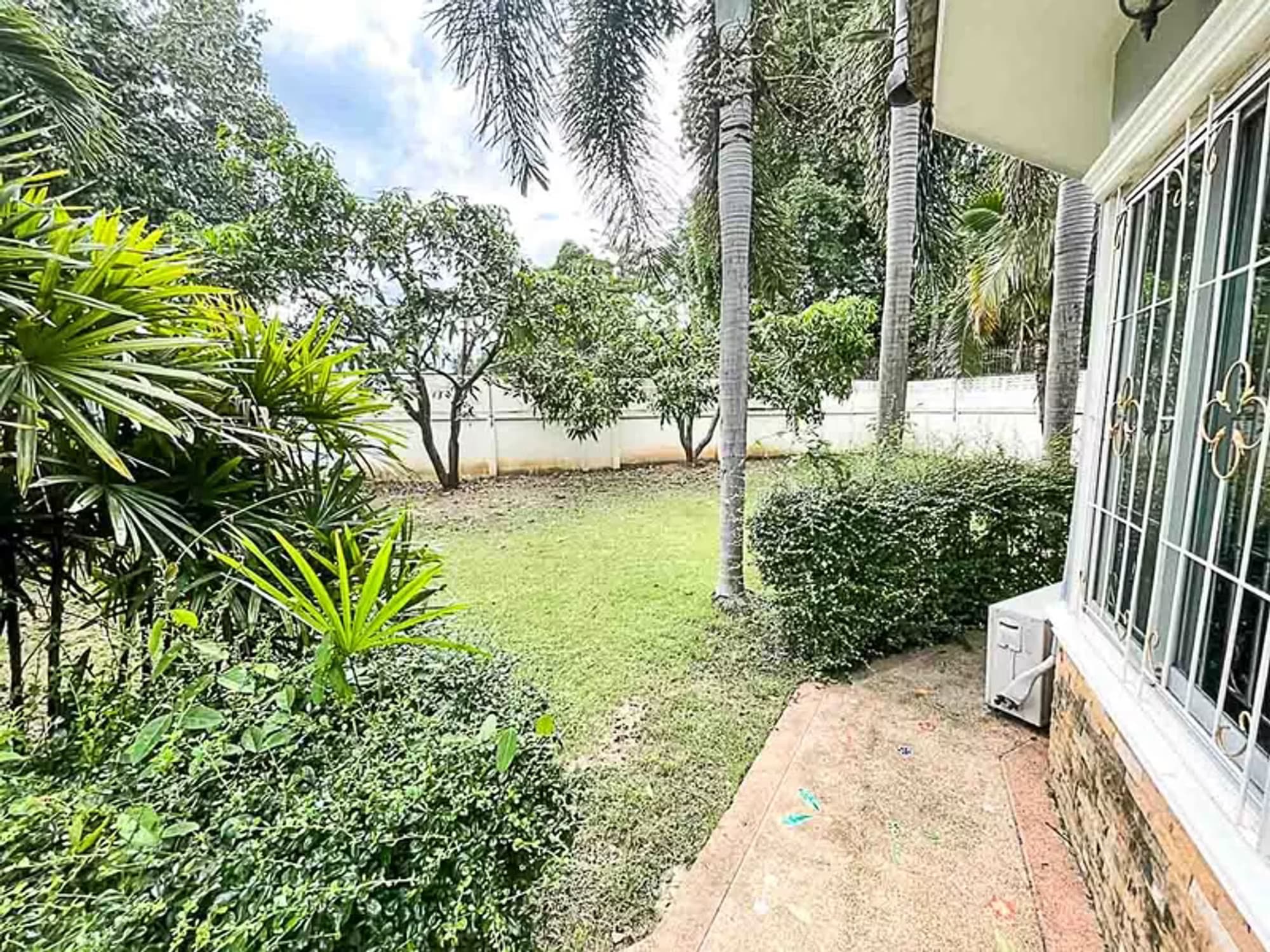 4 Bedroom House - Image 18