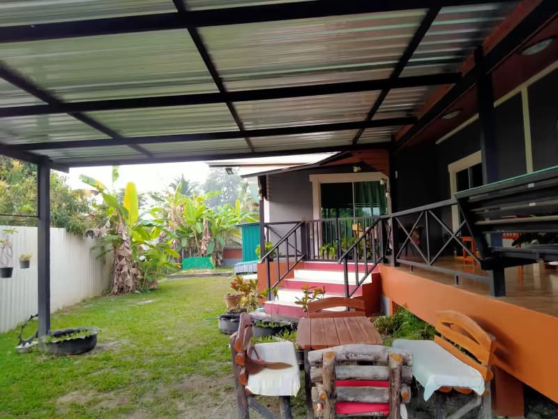 2 Bedroom House