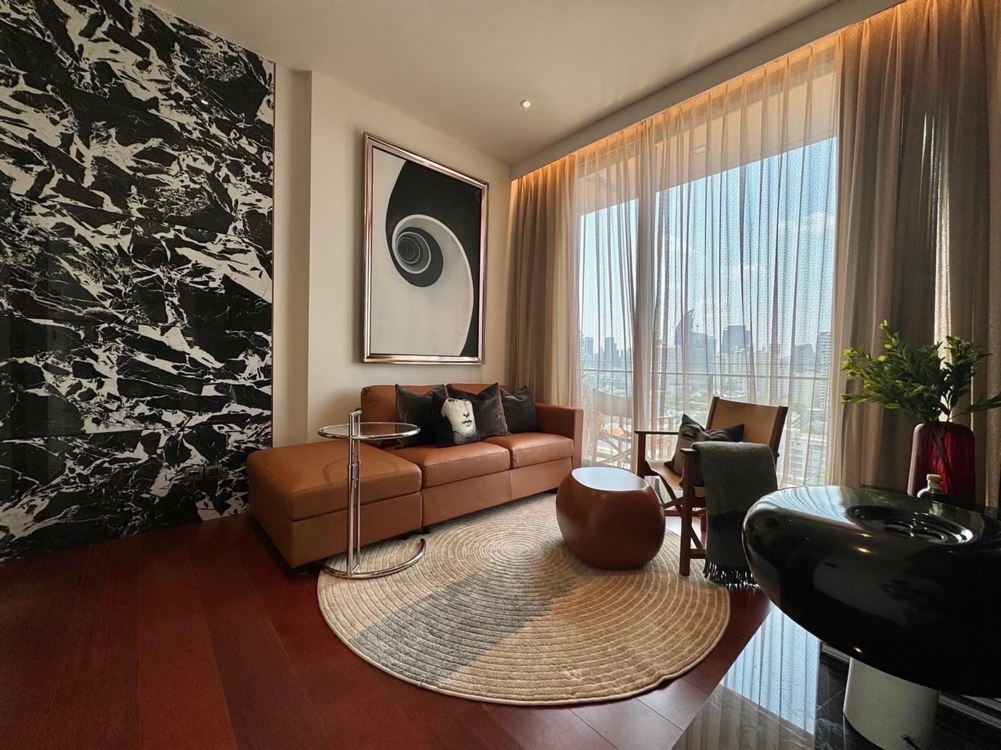 1 Bed Condo for Sale in Watthana - Image 1