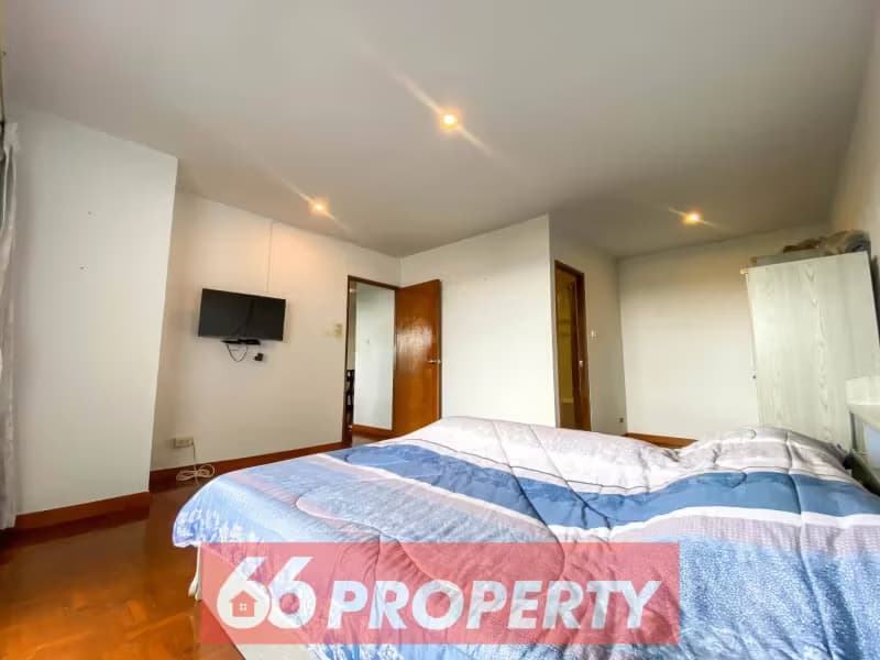2 Bedroom Condo