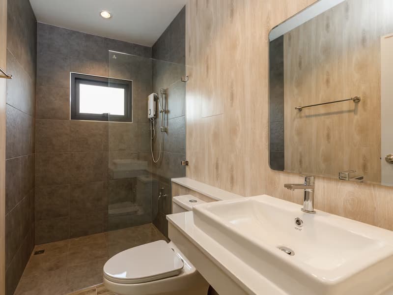 Minimal House for Sale in Tha Wang Tan