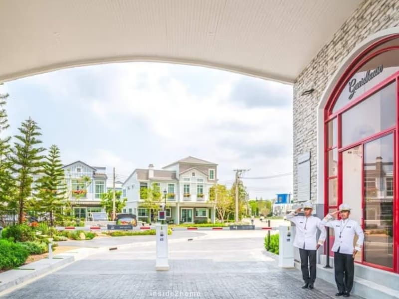 3 Bed House for Rent in Prawet