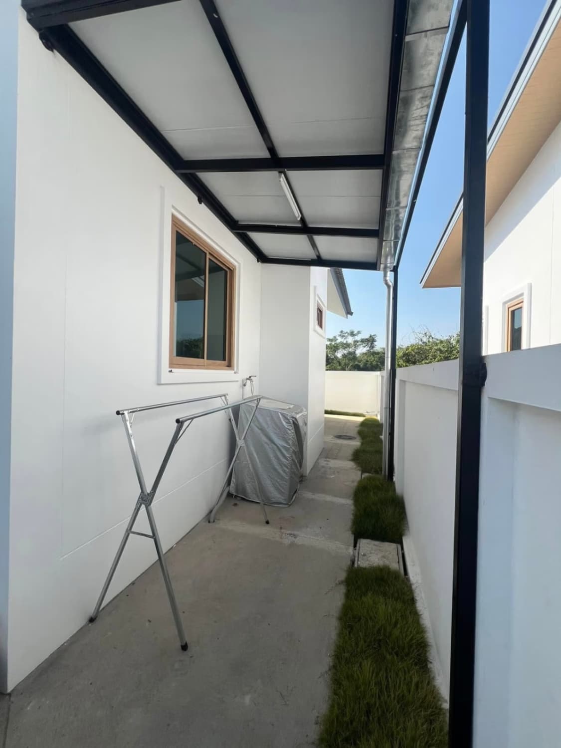 3 Bed House for Rent in Saraphi District - Image 12