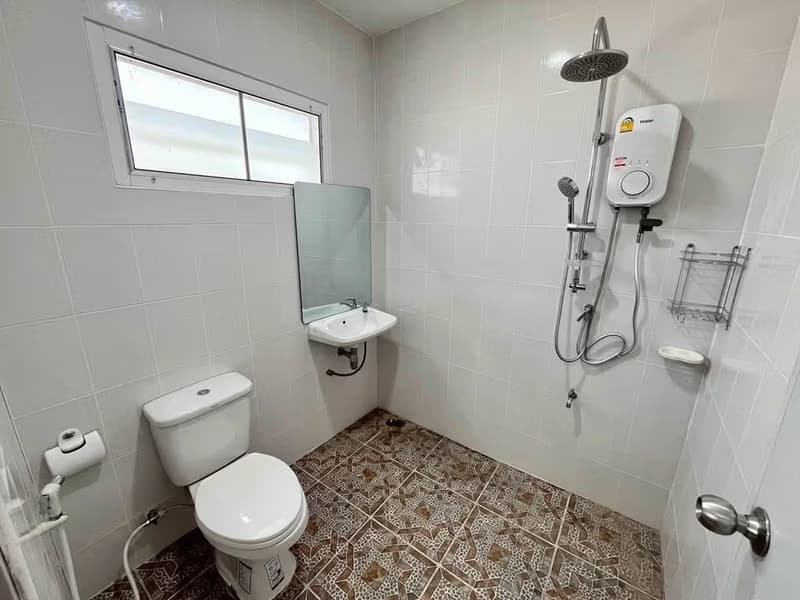 3 Bed House for Rent in Hang Dong District
