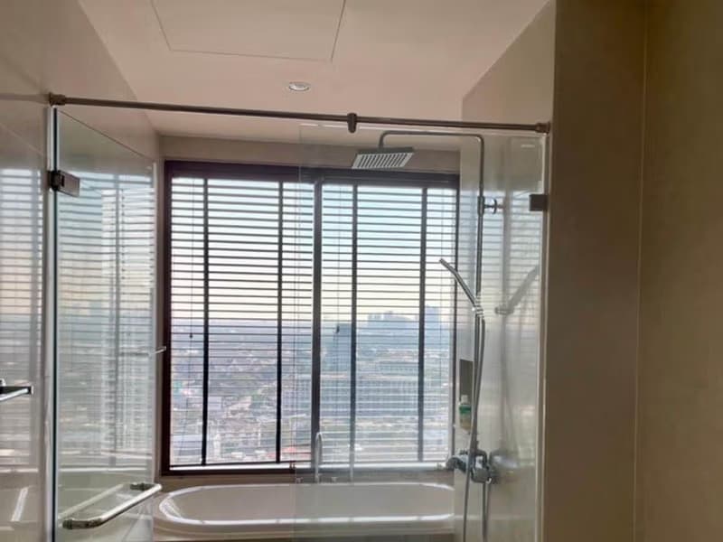 1 Bed Condo for Rent and Sale in Khlong Toei