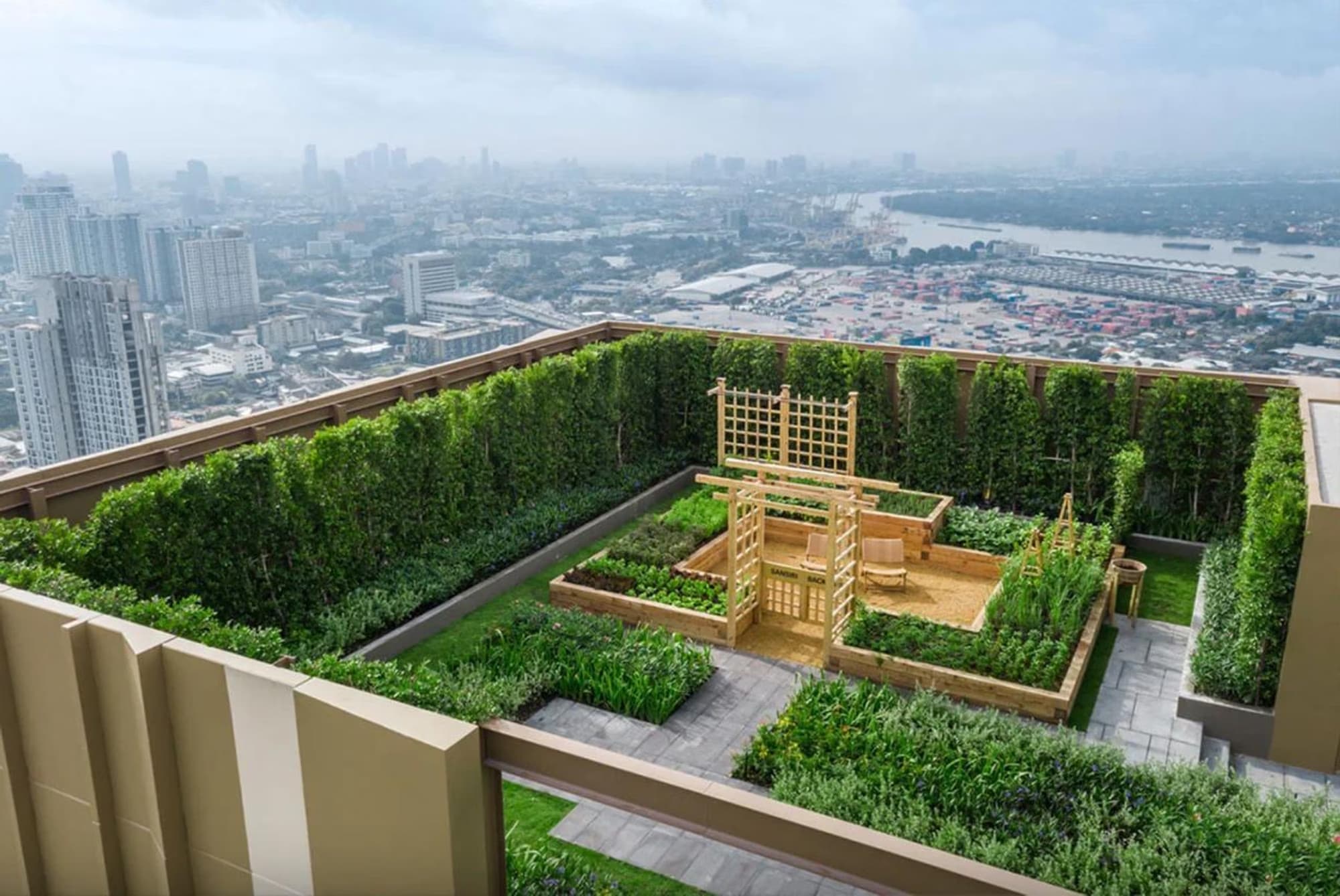 1 ห้องนอน คอนโด สำหรับ ขาย ใน Khlong Toei - Image 3