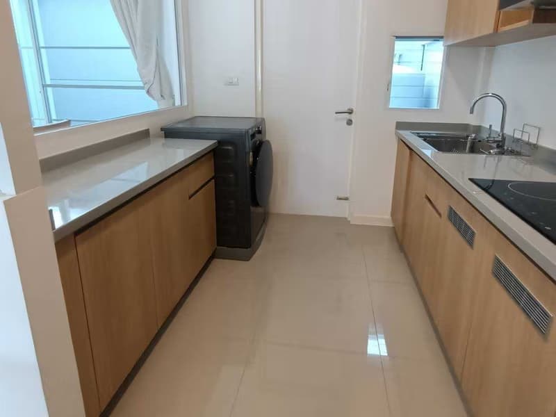 3 Bed Townhouse for Rent in Prawet