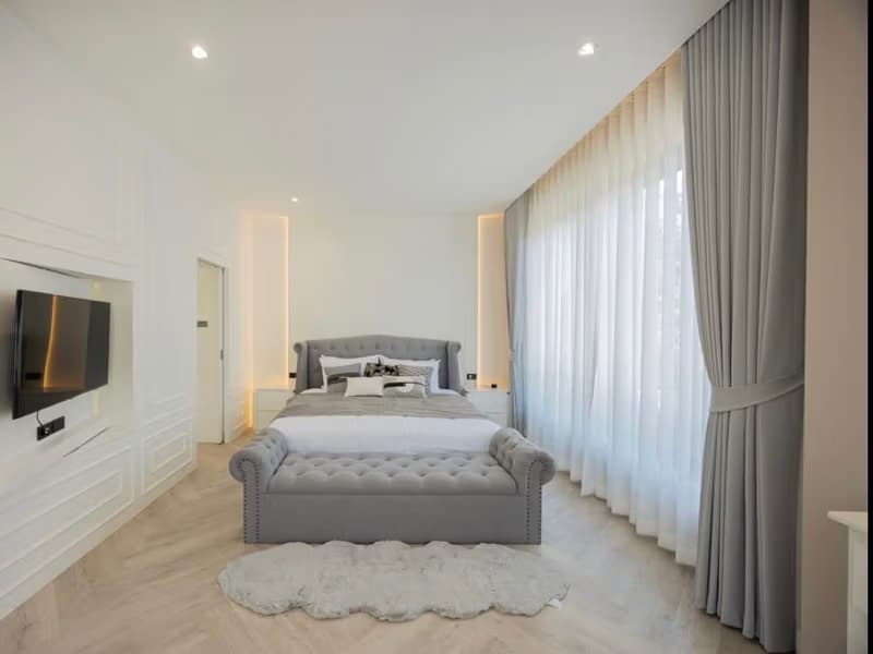 4 Bed House for Rent in Mueang Chiang Mai District