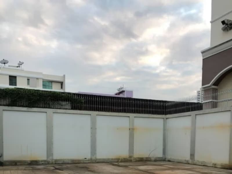 Land for Sale in Yan Nawa