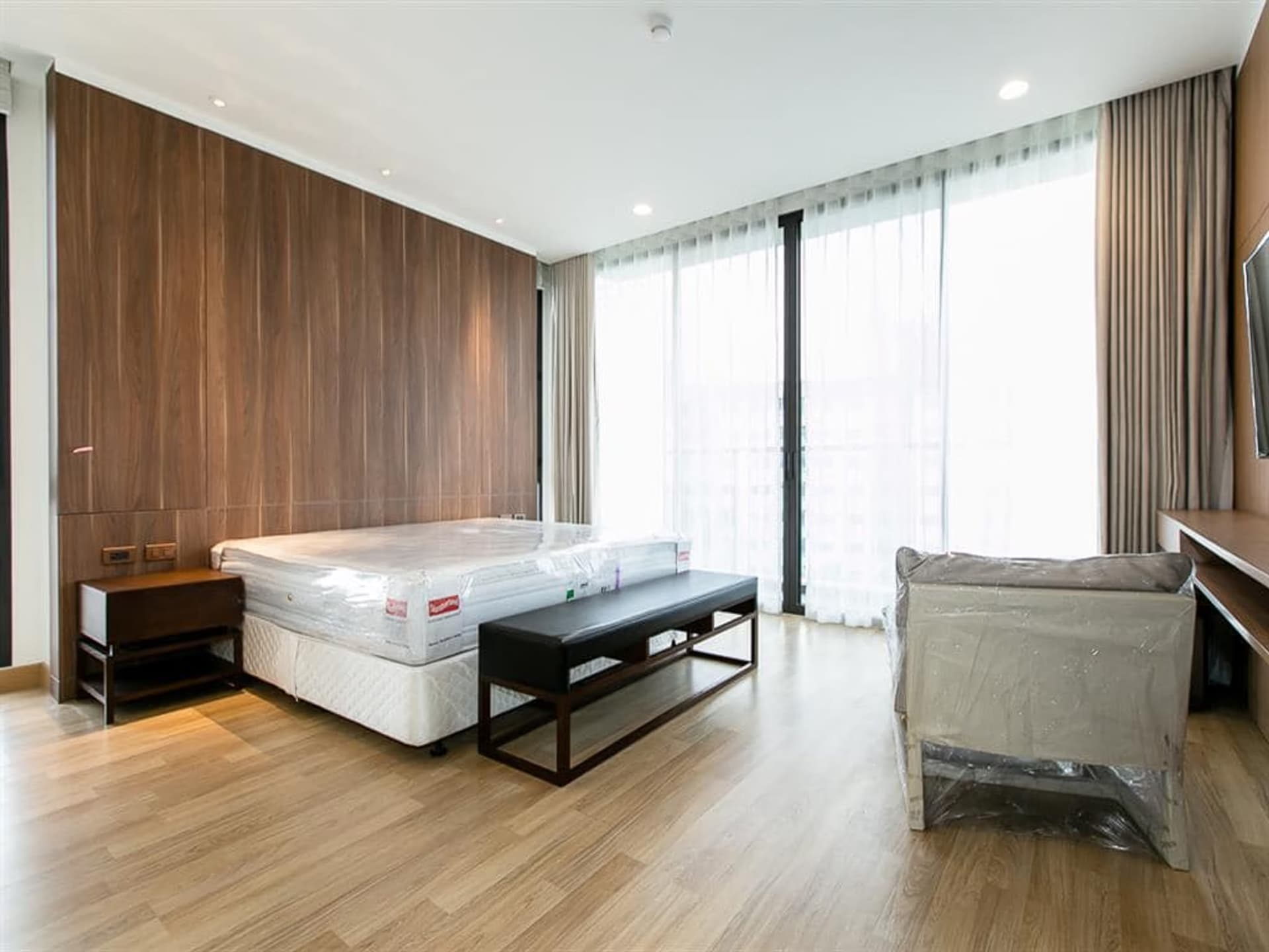 Condo for Rent at Park Court Sukhumvit 77 - Image 7