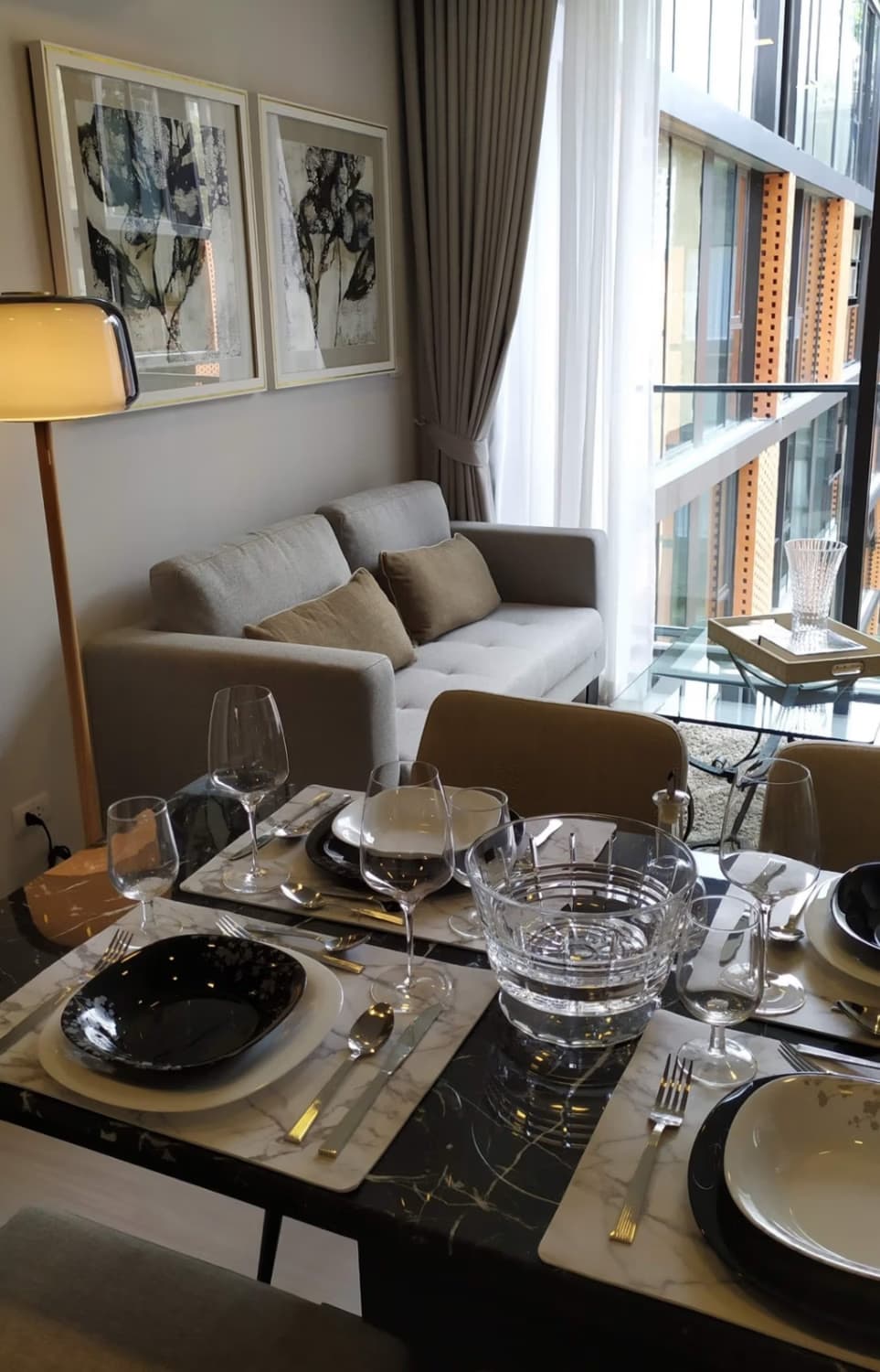 2 Bed Condo for Sale in Khlong Toei - Image 1