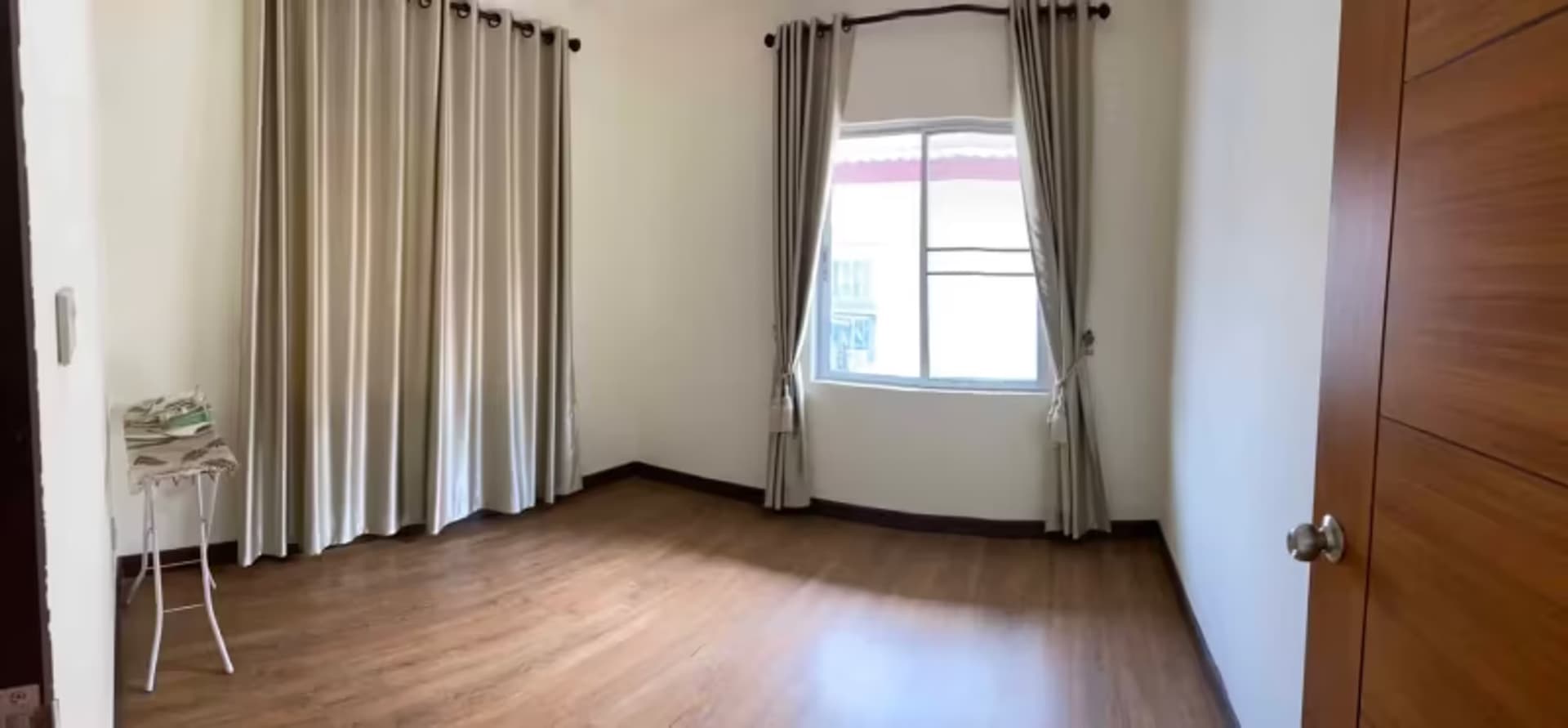 3 Bedroom House - Image 4