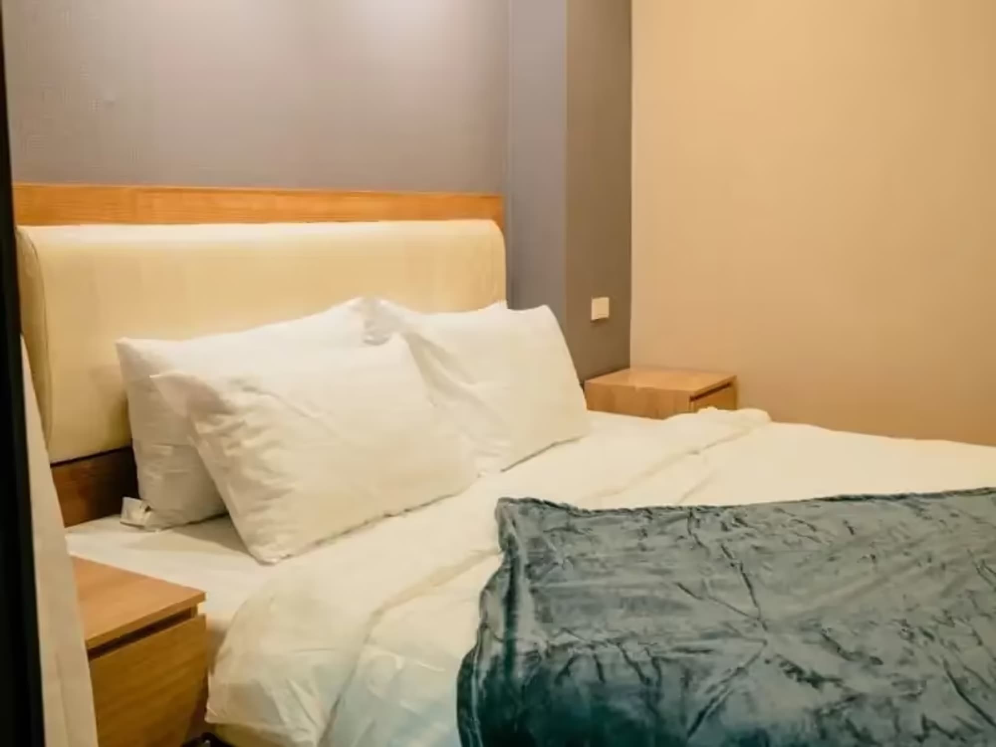 1 Bedroom Condo - Image 6