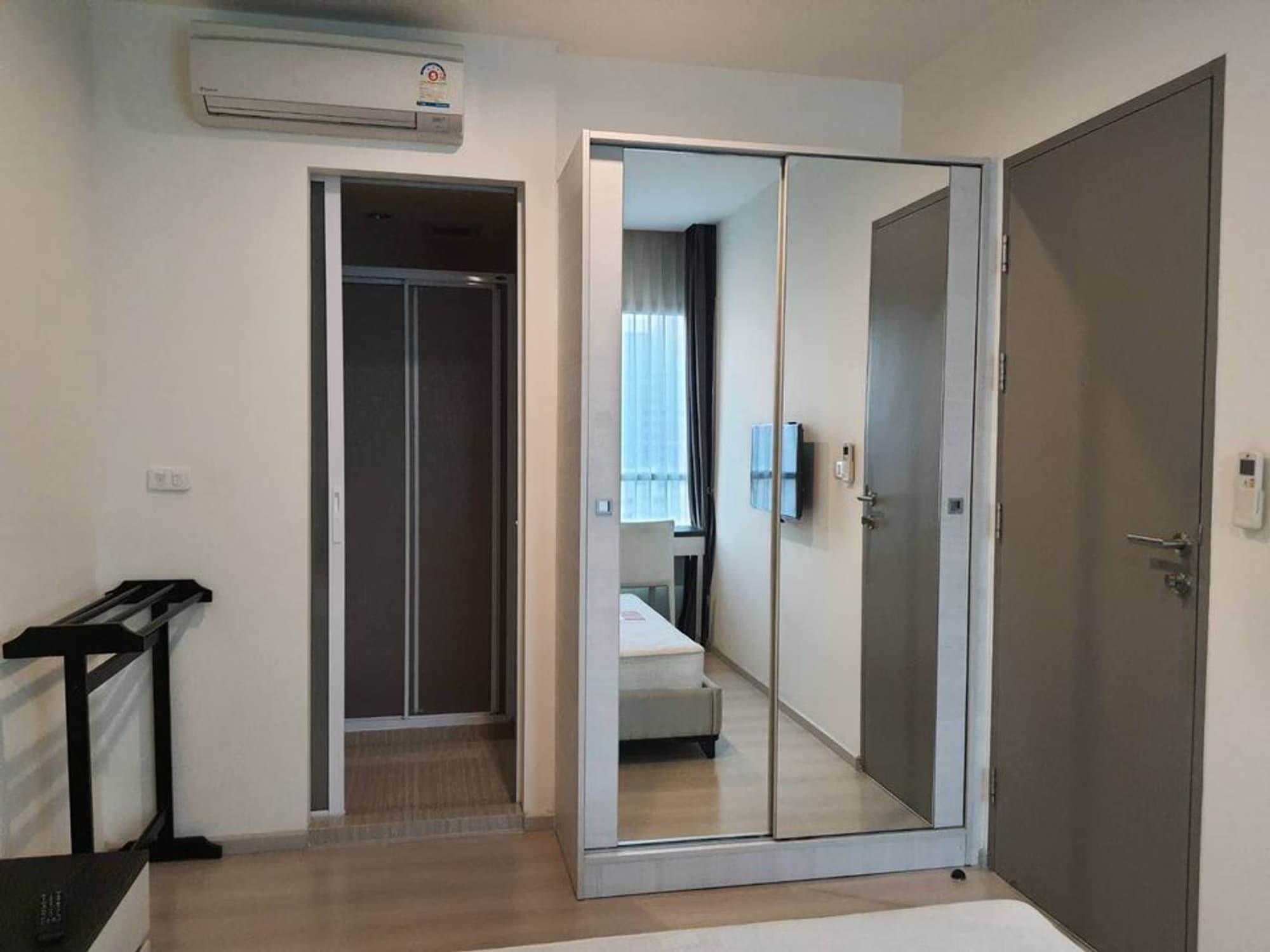 Condo for Rent at Life Ratchadapisek - Image 12