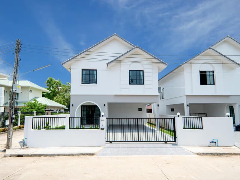 5 Bed House for Sale in Hang Dong