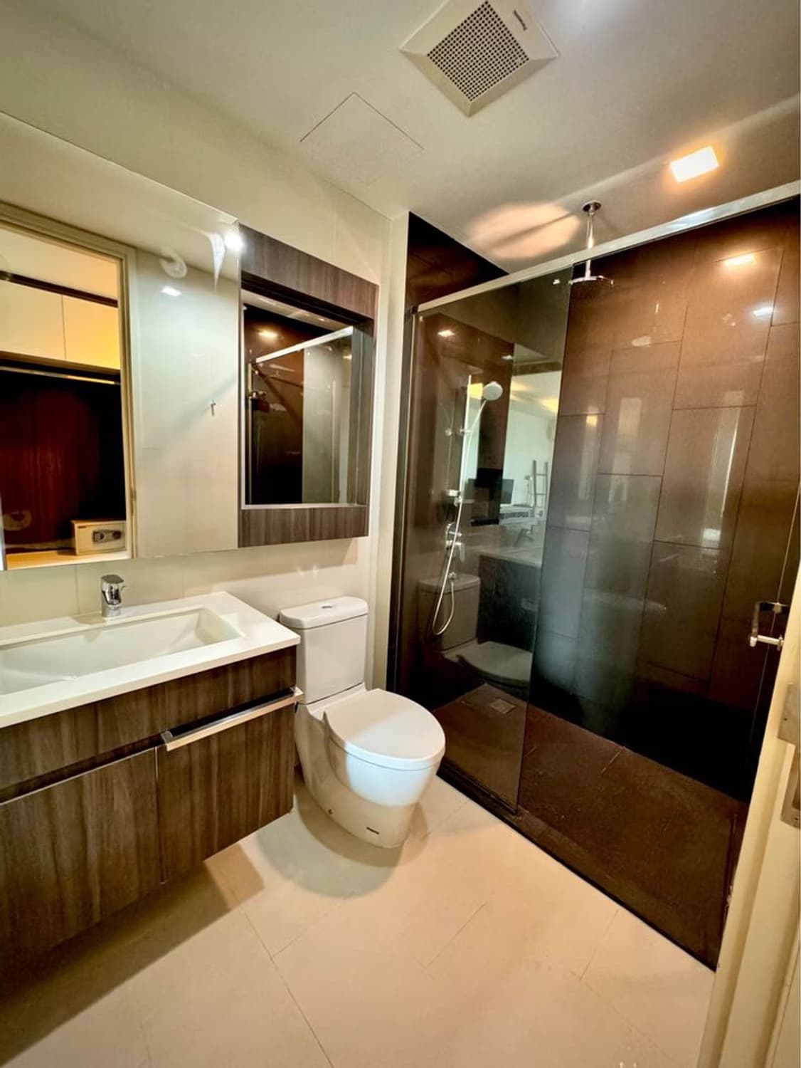 1 Bed Condo for Rent and Sale in Watthana - Image 7
