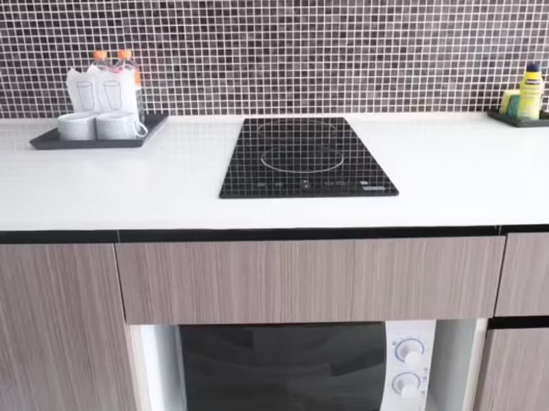 1 Bedroom Condo